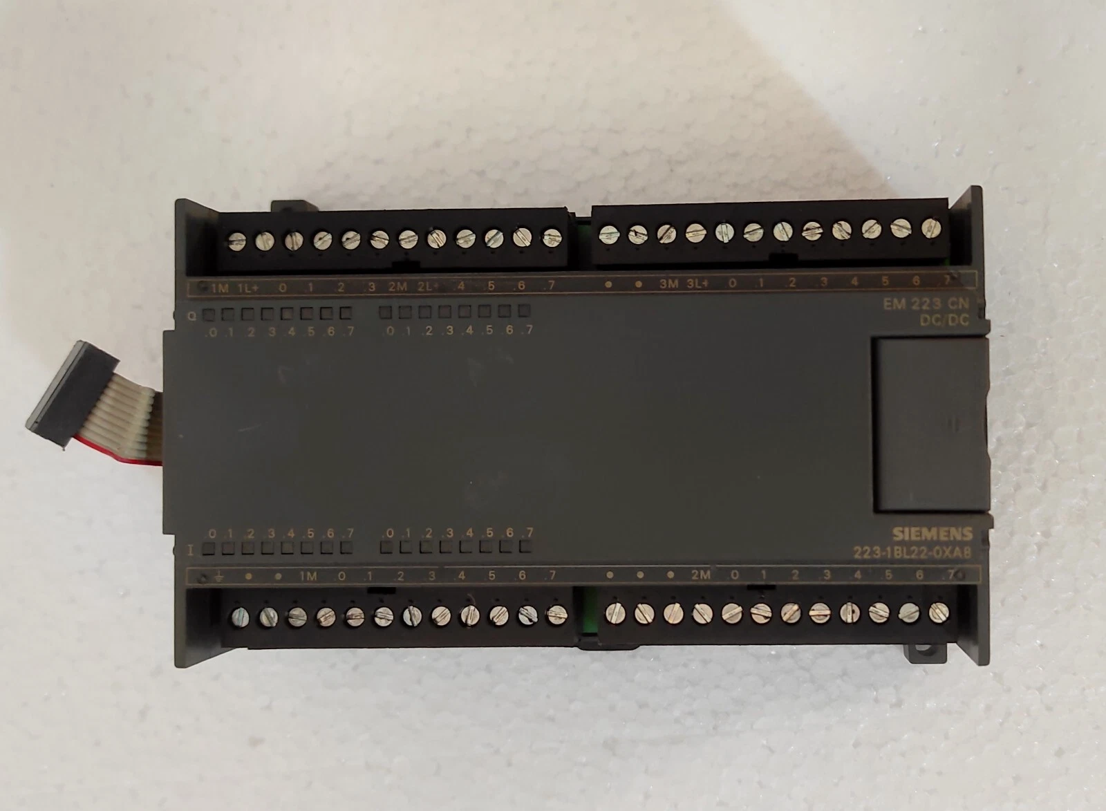 Siemens Simatic S7 6ES7 223-1BL22-OXA8 EM223 CN S7-200